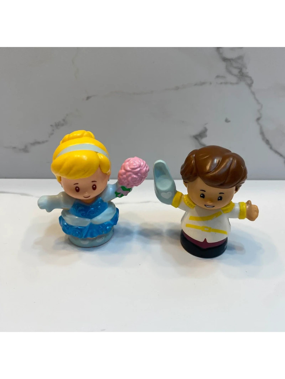 Fisher-Price Little People Cinderella & Prince Charming Figures Set of 2